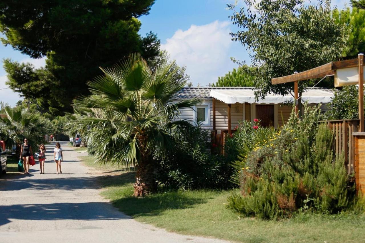Mobil-Home 3Ch 34 M2 A Saint-Cyprien Exterior photo